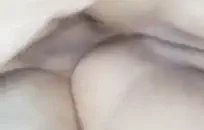 سيدة ناضجة قائظ تحب ديك الثابت وتأخذ كميات كبيرة من نائب الرئيس داخل بوسها الضيق.