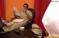 بي بي سي في الحمار ، لا يمكنها النزول.