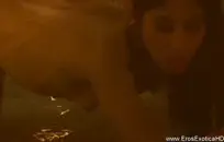 الشوكولاتة والفانيليا هما نكهتان مختلفتان من الآيس كريم يستمتع بهما الكثير من الناس، ولكن عندما يتعلق الأمر بالجنس، لا يوجد شيء أفضل من قطعة شوكولاتة قديمة الطراز مع نكهة الفانيليا اللذيذة