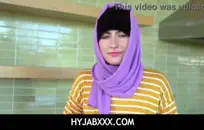 أمي اليابانية استغل من قبل صديق ابنها.